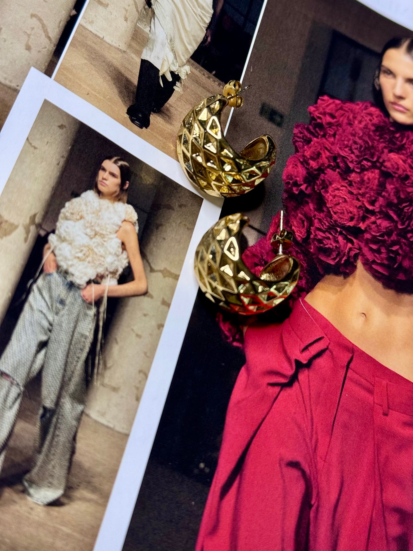 So Chic & Polished Textured Hoops